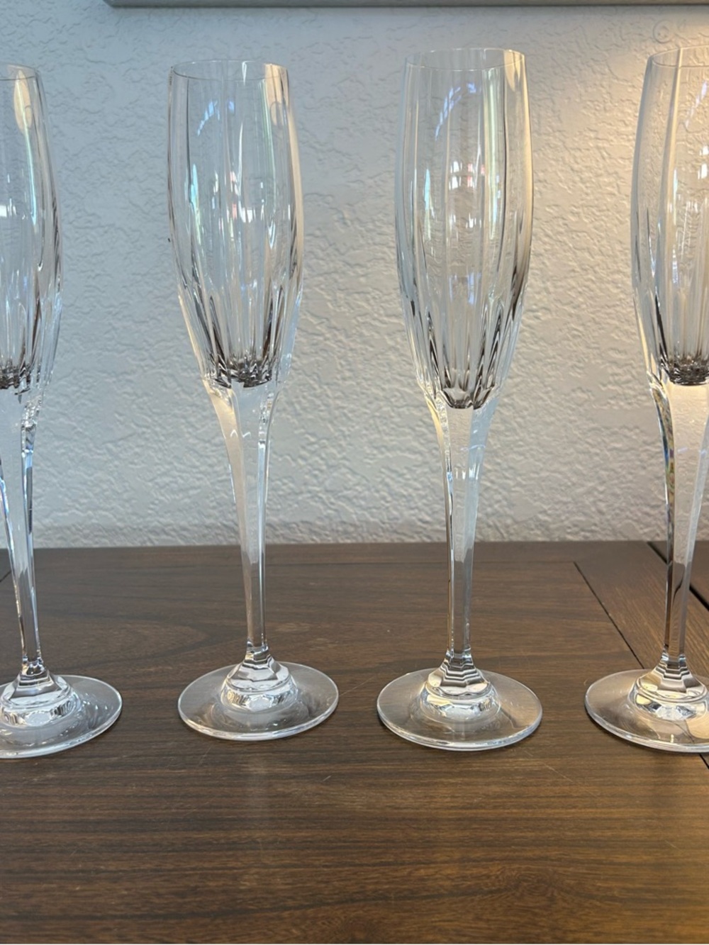 Mikasa Arctic Ice Crystal Champagne Flutes - Clear Glass (Set of 4)
